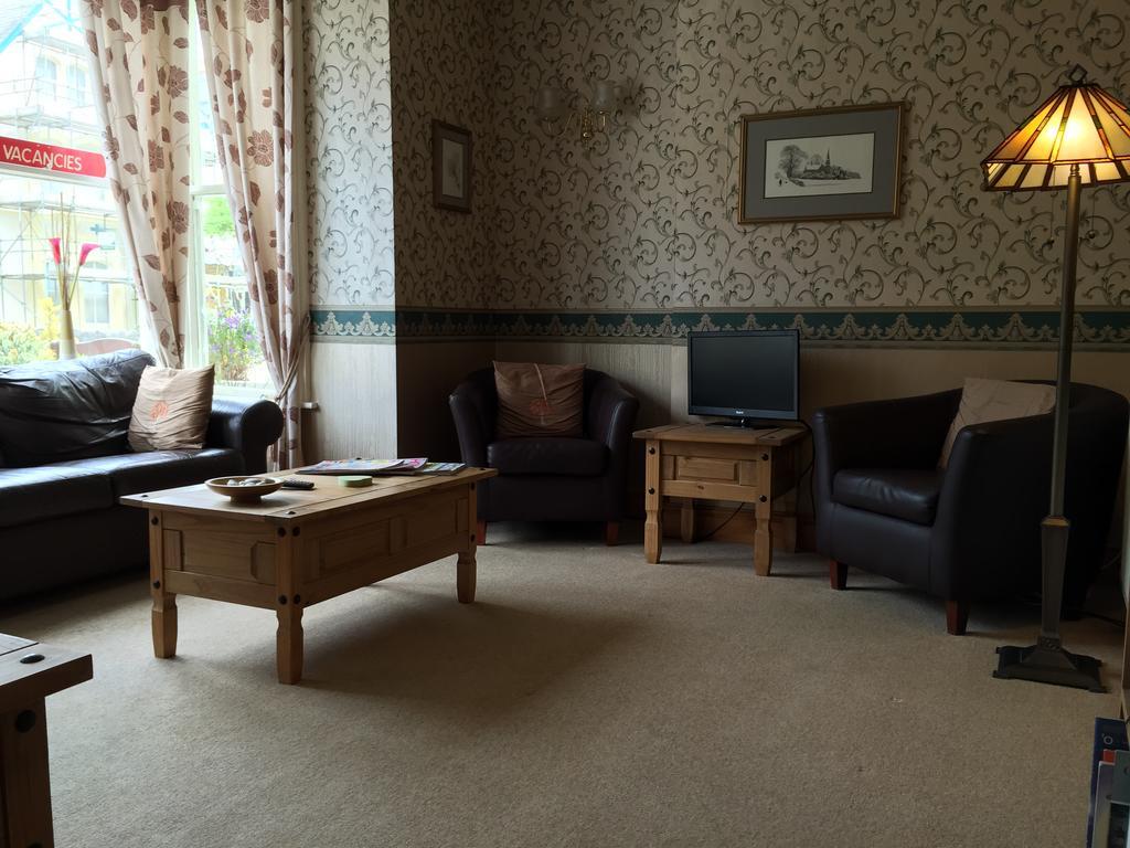 Astonwood Hotel Llandudno Bagian luar foto