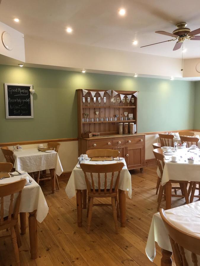 Astonwood Hotel Llandudno Bagian luar foto